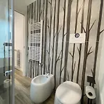 Una Room