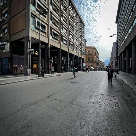 Una Room Konukevi 4*