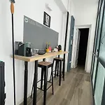 招待所 Una Room 3*
