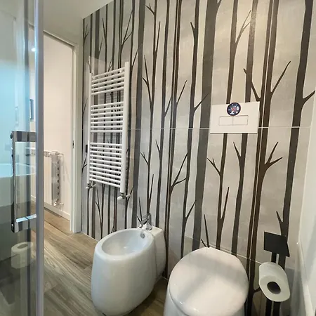 Una Room